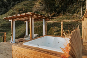 Cabana do Alto, jacuzzi, lareira, vista para montanhas